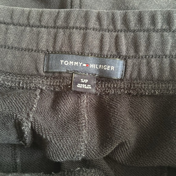 Men’s Tommy Hilfiger Sweat Shorts - Picture 3 of 4
